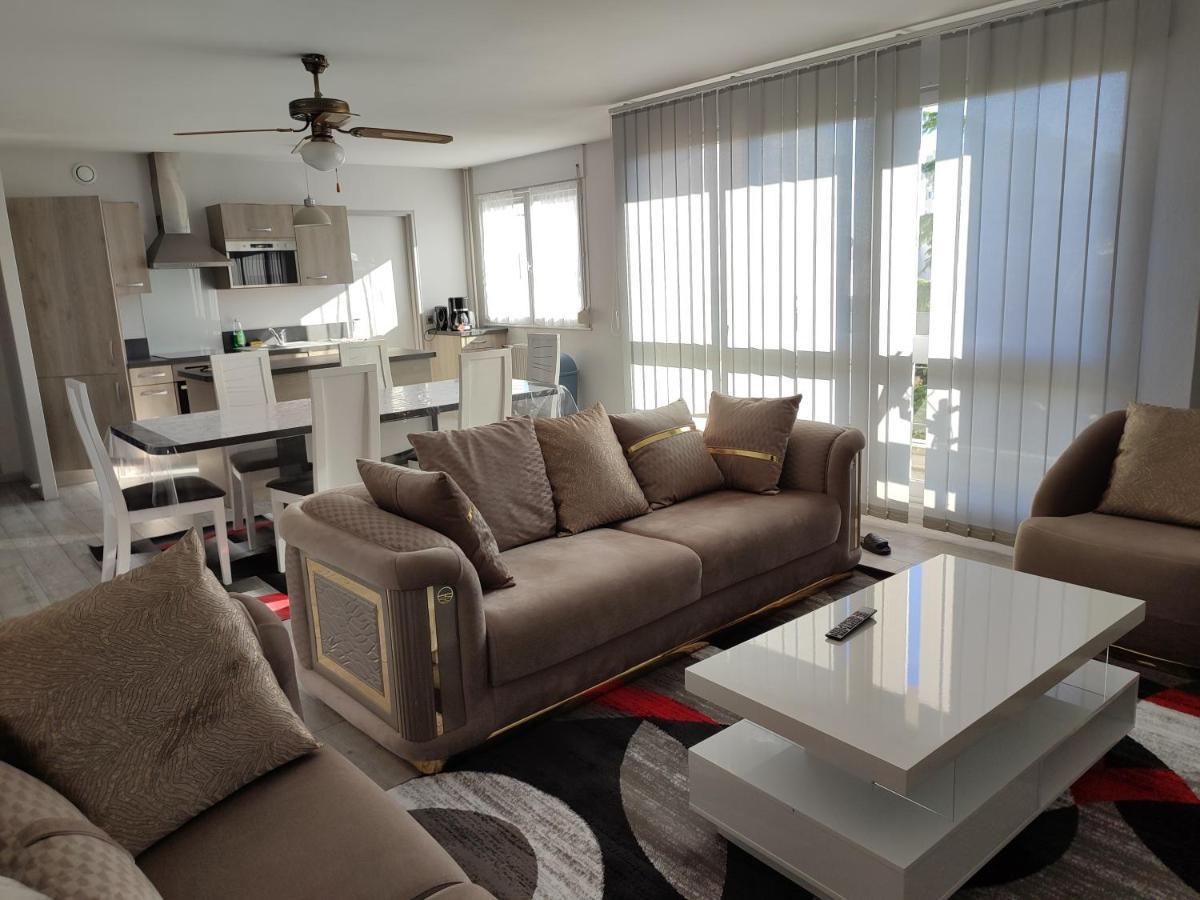 Grand Et Superbe Appartement Proche Paris Creil Kültér fotó