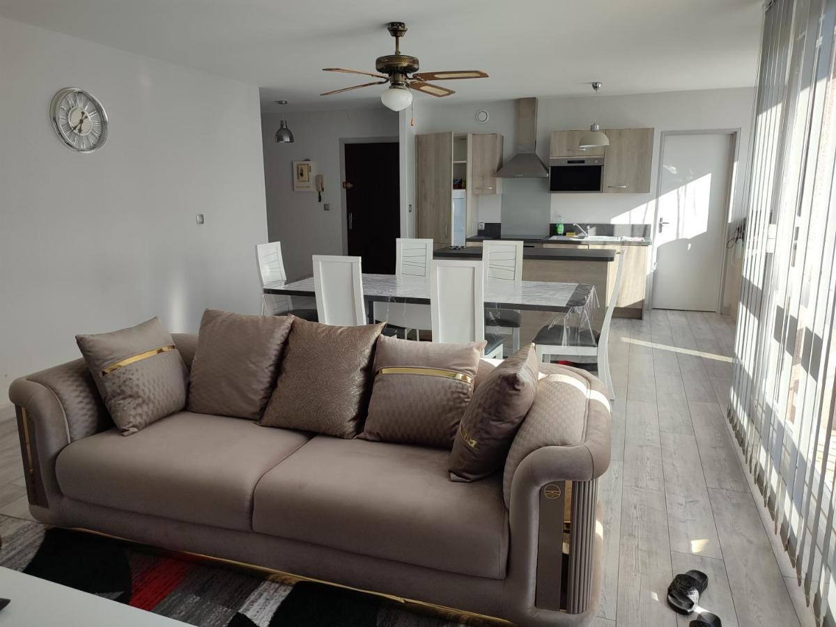 Grand Et Superbe Appartement Proche Paris Creil Kültér fotó