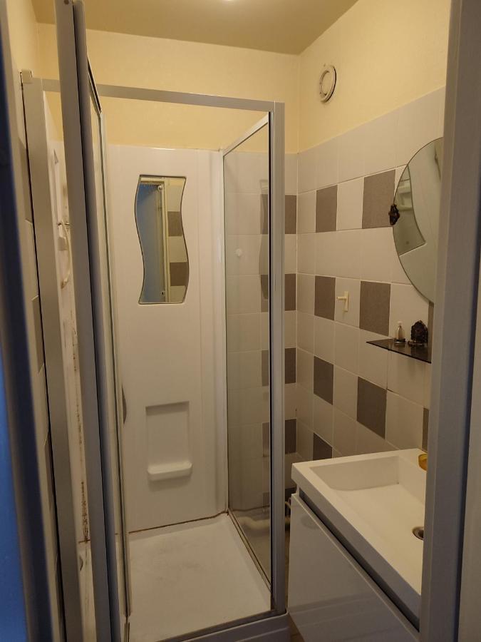 Grand Et Superbe Appartement Proche Paris Creil Kültér fotó